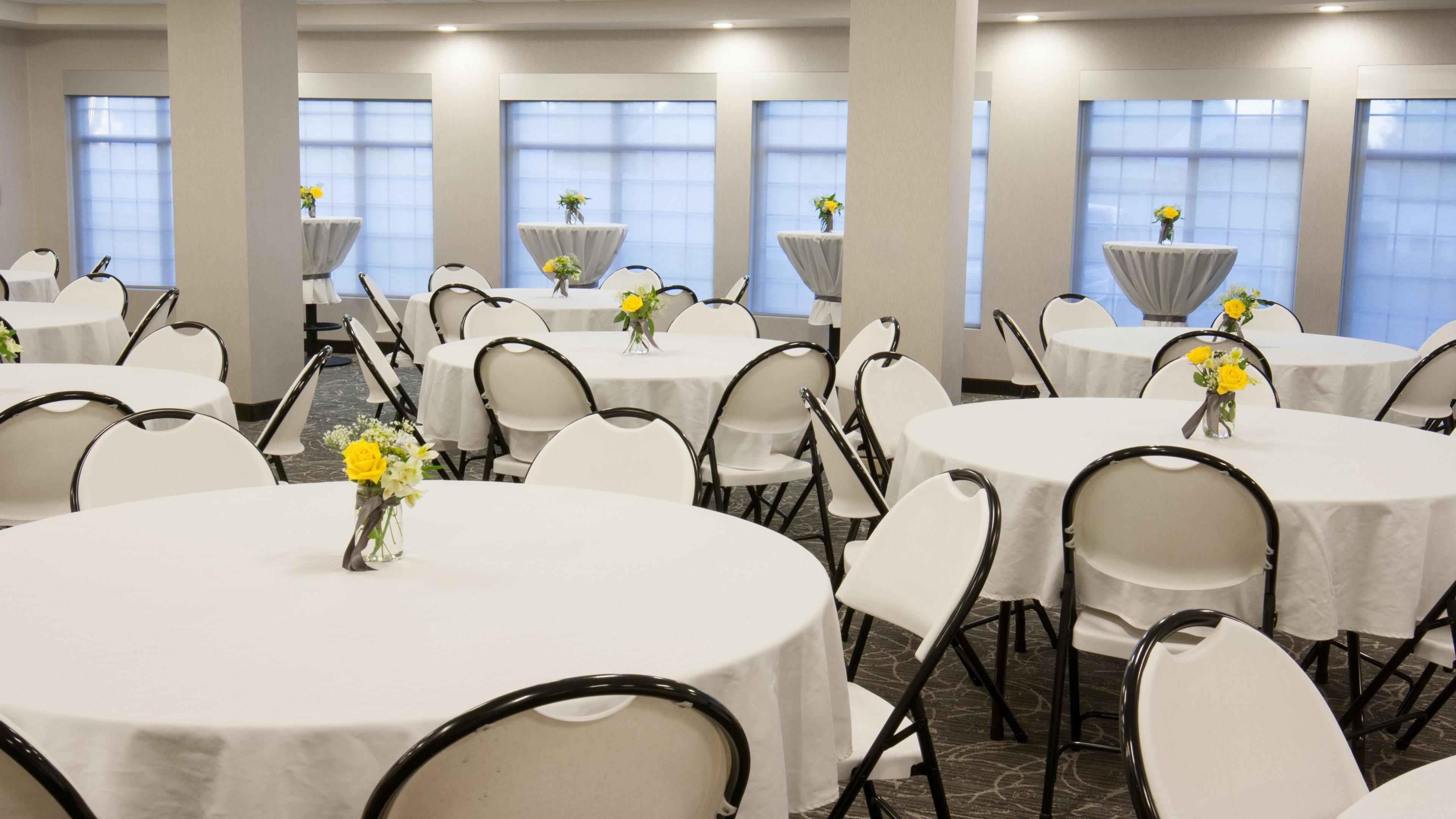 Holiday Inn Express & Suites Cheney By Ihg Kültér fotó